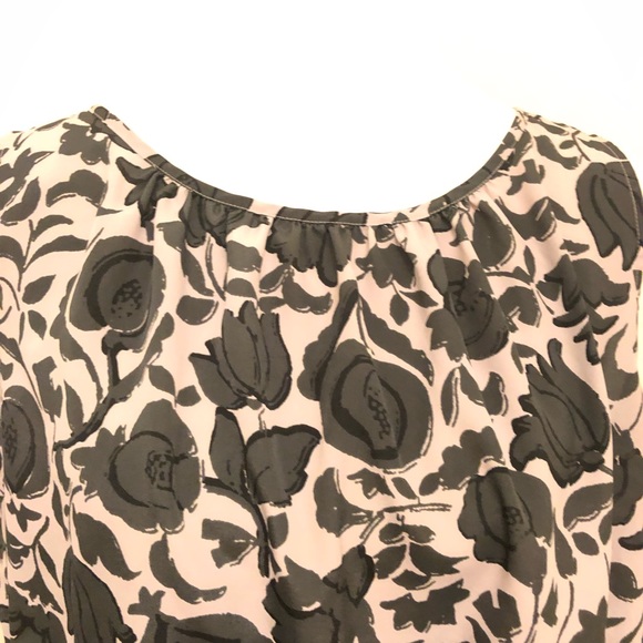 Final Price 🌹 Venus Flowery Blouse. - Picture 3 of 6